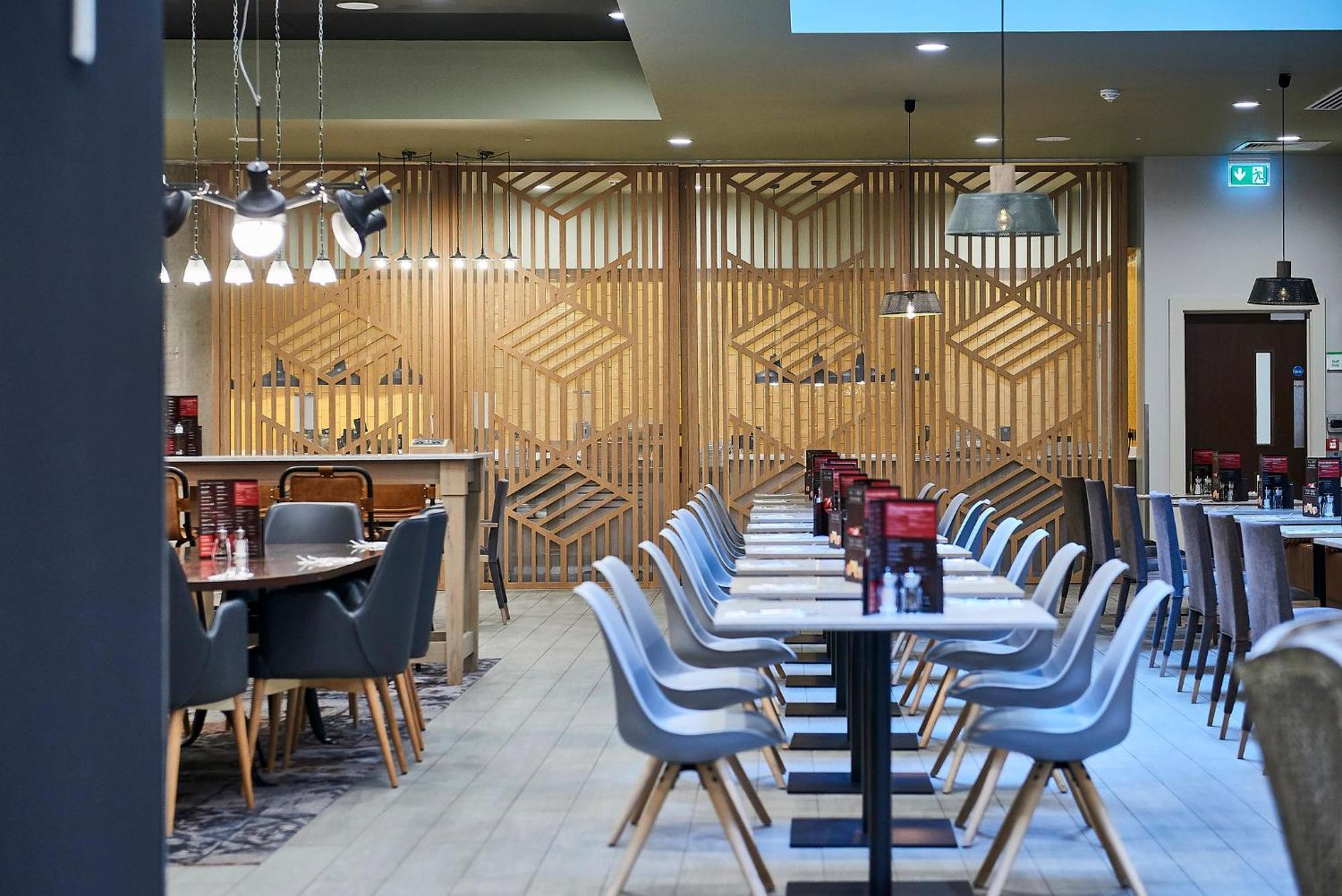 Holiday Inn Manchester - City Centre By Ihg Eksteriør billede